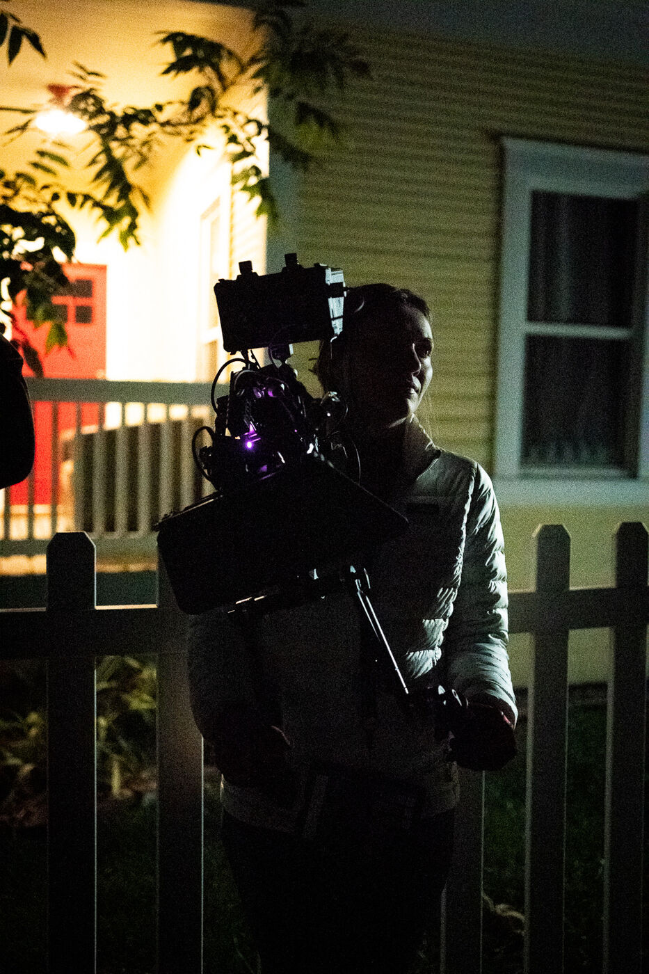 Elie on set, photo 22